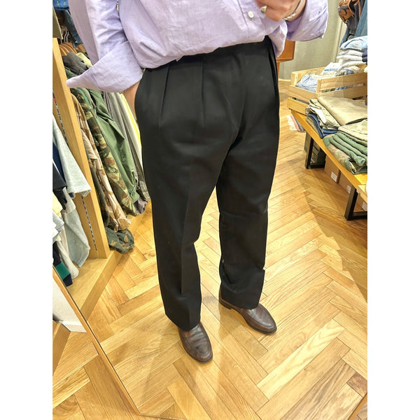 Berwich "Lucano" 2 pleated front "Brisbane Moss" Cotton Trousers Made in Italy