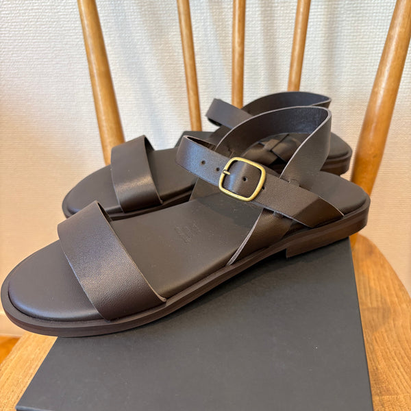 MAURO de BARI made in Italy Side Buckle Leather Sandal