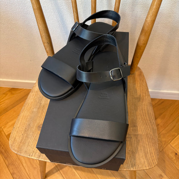 MAURO de BARI made in Italy Side Buckle Leather Sandal