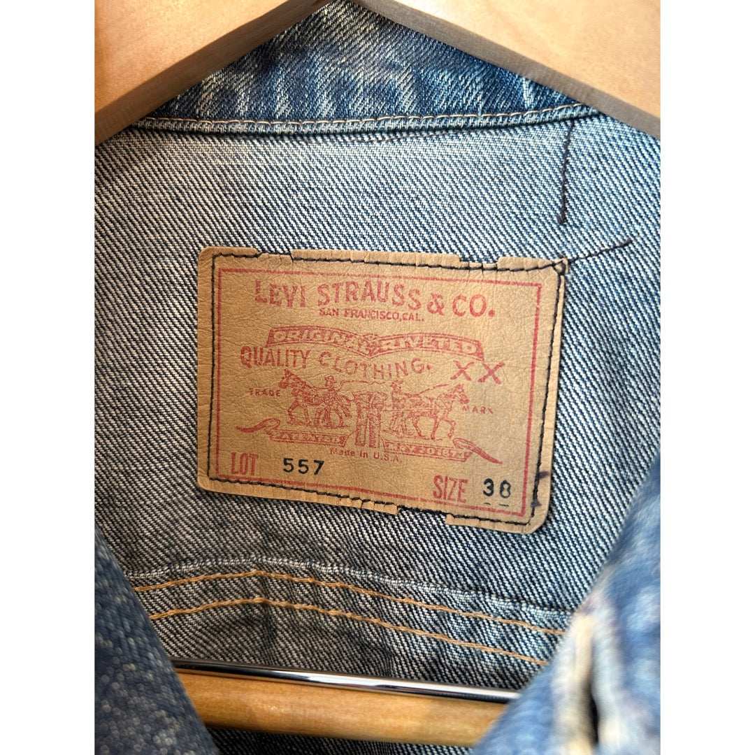 60s Vintage LEVI's 557 3rd Denim Jacket size 38 – Vinson House